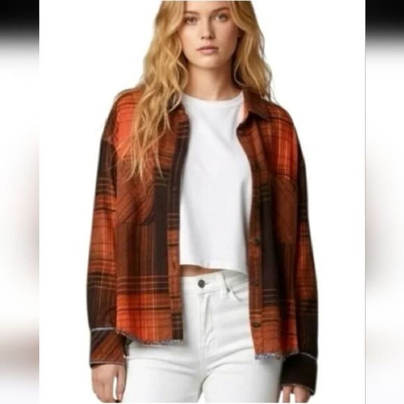 BDG Tops - BDG Long Sleeve Button Down Shirt